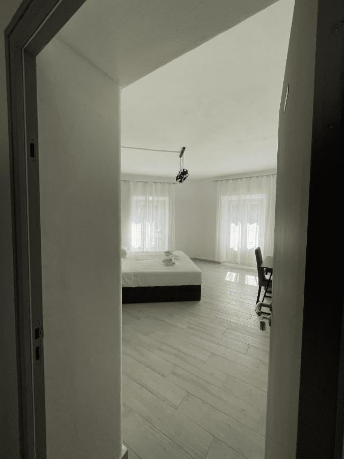 L'Escale Chambres Privees Chez L'Habitant Jfdl โบนิฟาซิโอ ภายนอก รูปภาพ